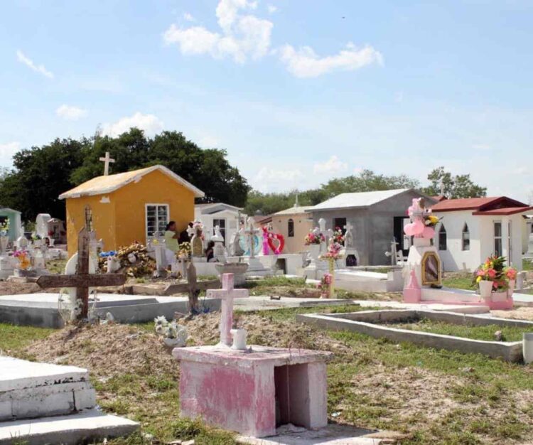 Listos cementerios de San Fernando para recibir a miles de visitantes