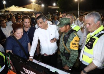 Coordina Américo rescate de víctimas en iglesia de Madero