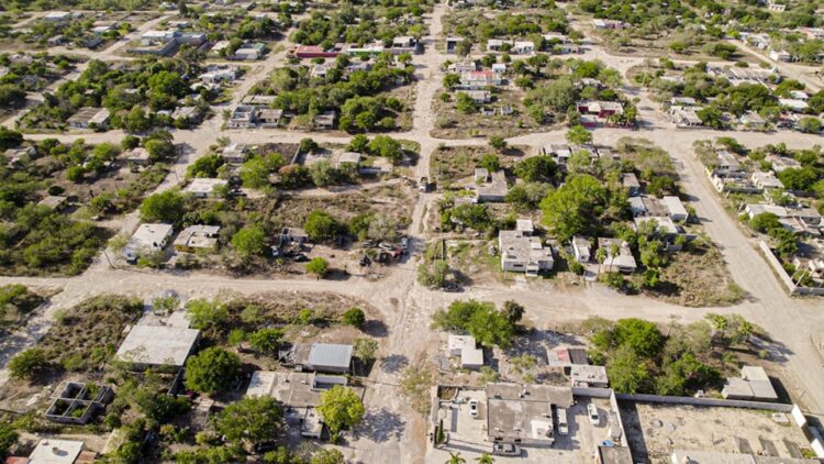 Gran avance en rehabilitación de calles de terracería