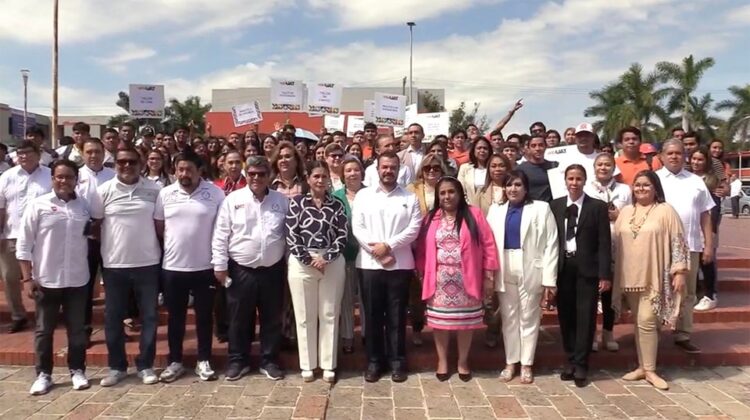 Entrega Gobierno de Tamaulipas prótesis mamarias