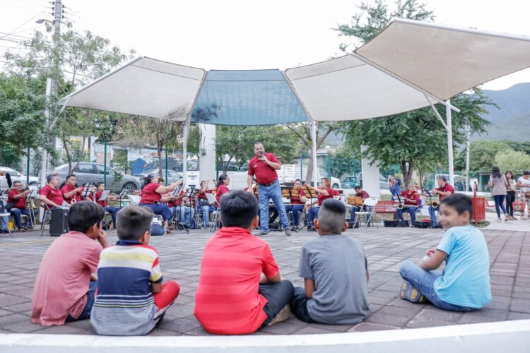 Alcaldesa inaugura actividades por 41 aniversario del CETis 129