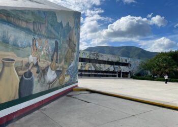 Celebra UAT el 56 aniversario de la Facultad de Comercio y Administración Victoria