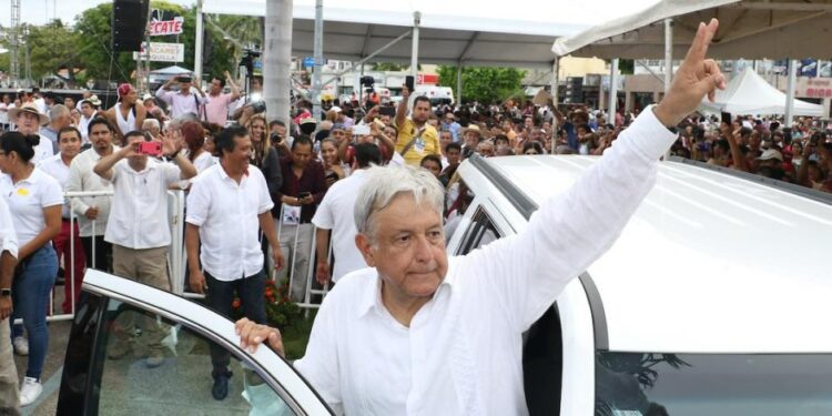 AMLo quiere destinar dinero del Poder Judicial para damnificados de Acapulco