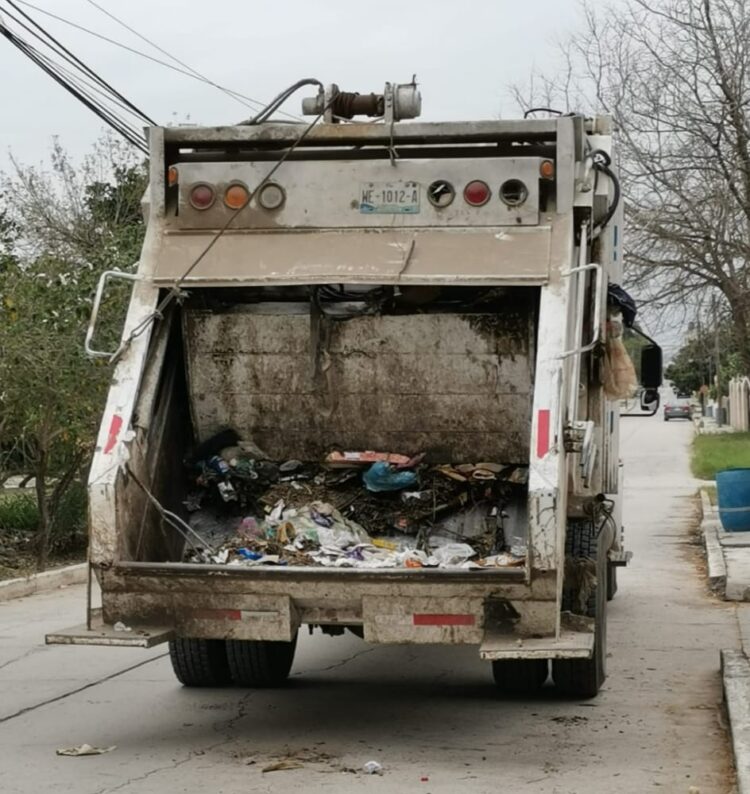 Avanza rehabilitación de mas calles en San Fernando bajo supervisión de alcaldesa; también revisan panteones