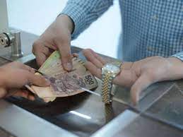 Empeñar prendas o artículos, opción para salvar los gastos en tiempos difíciles