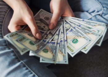 Paisanos mandan dinero como nunca a sus familias en México