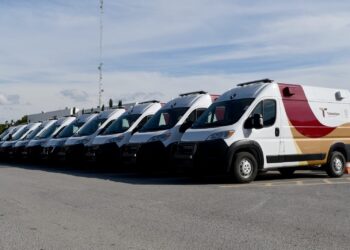 Recibe CEDES unidades para traslado y seguridad de PPLs