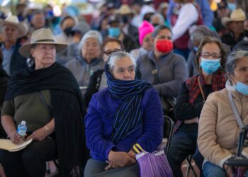 Truenan panistas por acuerdos que conceden más posiciones al PRI