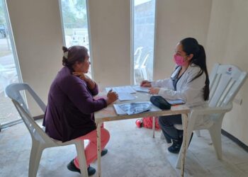 Alcaldesa apoya a niños beisbolistas; «Gigantes de San Fernando agradecen 