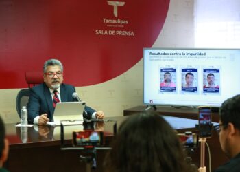 DIF entrega estímulos a preparadores de los desayunos escolares 