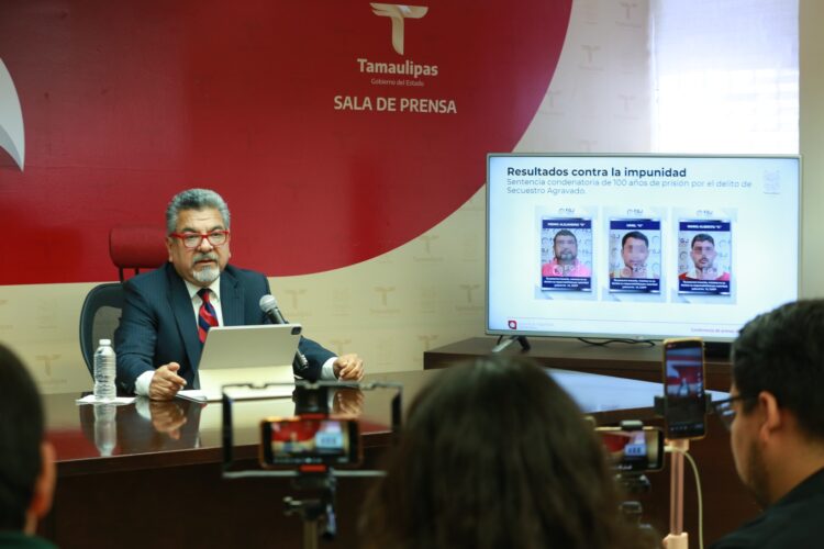 DIF entrega estímulos a preparadores de los desayunos escolares