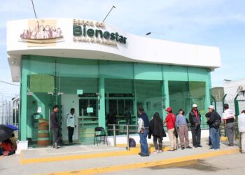 Truenan panistas por acuerdos que conceden más posiciones al PRI