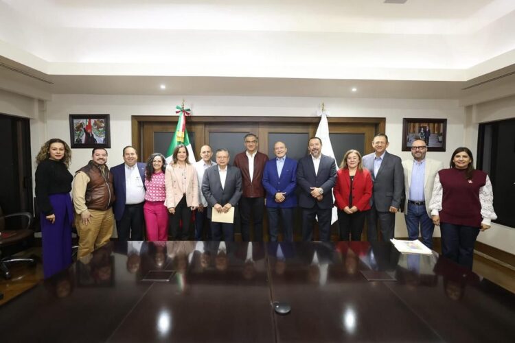 Américo e industriales suman voluntades para aprovechar el Nearshoring