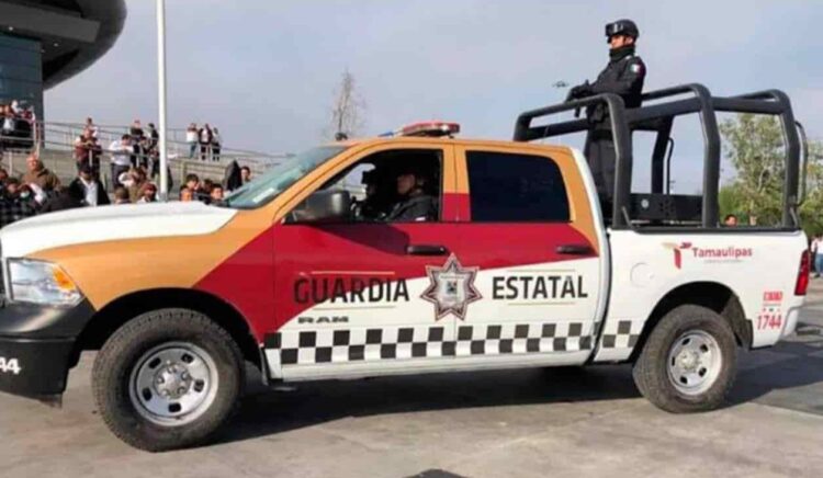 Tráileres con dobles remolques saturan carreteras en la región de San Fernando
