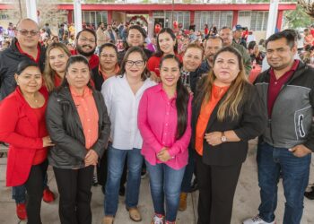 Alcaldesa encabeza celebración del 111 Aniversario del Ejército Mexicano