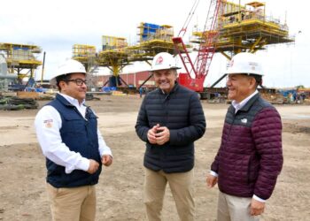 Alcaldesa busca resolver de fondo problema del agua en “La Poza”