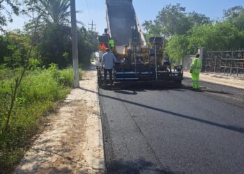 Educación se favorece con obras en la Villa de Méndez