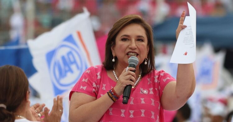 Mantendrá la estrategia de abrazos no balazos para mantener en paz a México