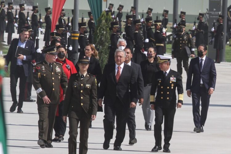 Expertos sospechan de auto golpe de Estado tras dichos de fraude del presidente
