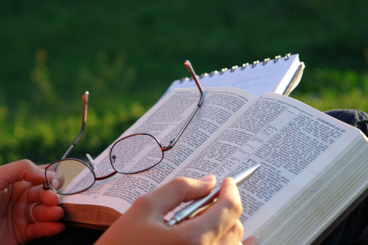 La Biblia concentra atención del mayor número de lectores en San Fernando