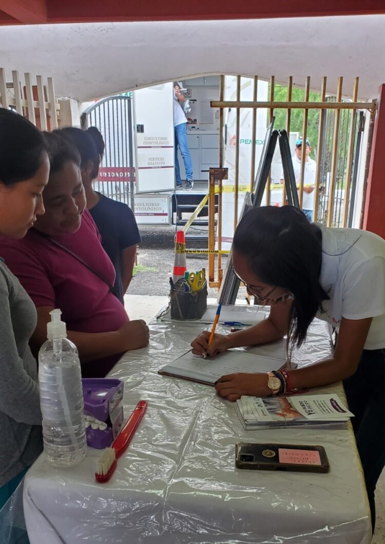 La Carbonera Sur recibió beneficios de jornada médica gratuita