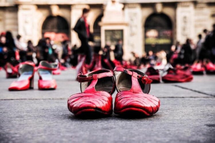 En marzo asesinaron a 6 mujeres por día en México