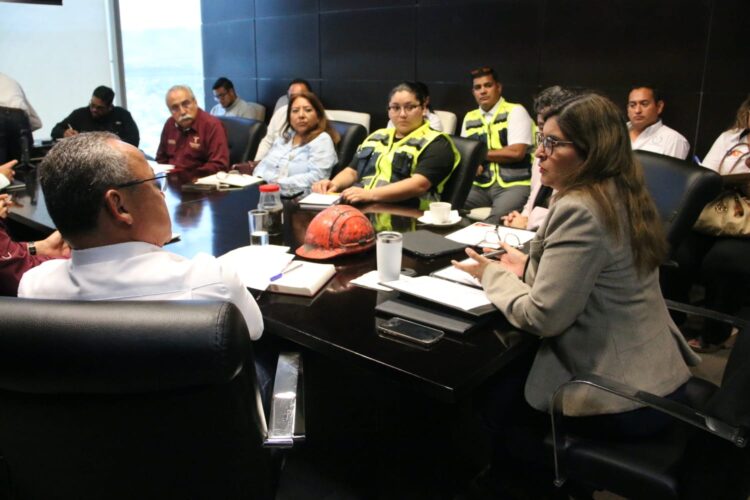 Coordina SEDUMA acciones para limpiar playas e investigar origen de hidrocarburo