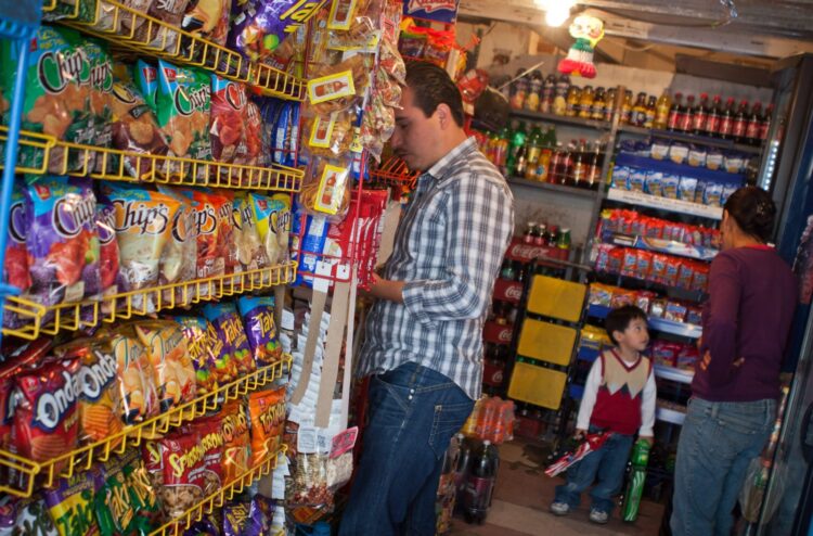 Beneficia Tianguis del Bienestar a más de 3 mil 400 familias de Padilla con acciones del Gobierno Federal, Estatal y el DIF Tamaulipas