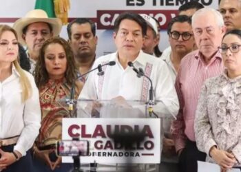 Presidenta electa llama a inversionistas a no preocuparse por reformas
