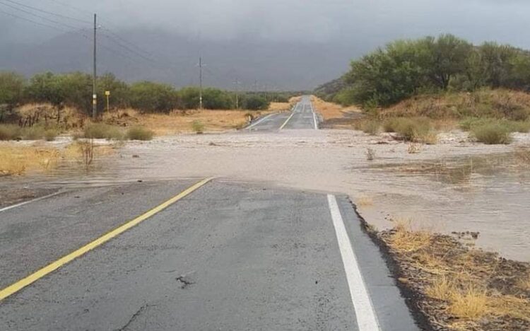 San Fernando tiene cuatro tramos donde el agua cruza sobre la carretera