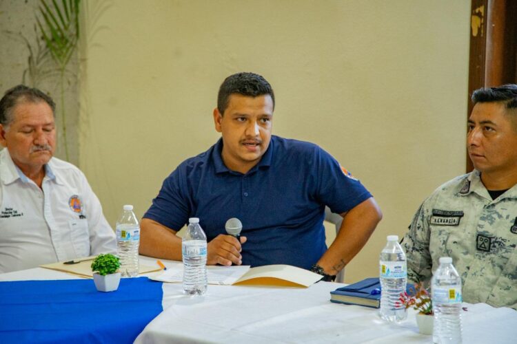 No caer en pánico y mantenerse al tanto de información oficial, pide PC a la población