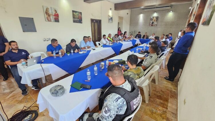 Refuerza Ayuntamiento de San Fernando trabajos de bacheo