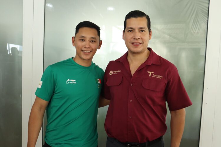 El olímpico Edson Ramírez realiza charla de motivación a atletas tamaulipecos