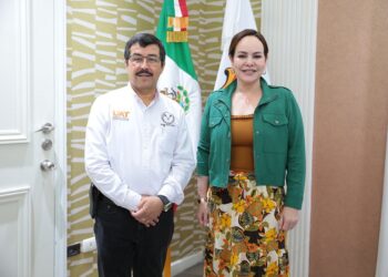Amadrina Maybella Ramírez nueva generación de profesionistas egresados de la Universidad del Atlántico