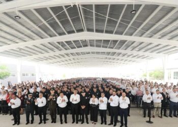 Techumbre inaugurada en la USJT por gobernador ofrece espacio digno para prácticas de cadetes y alumnos