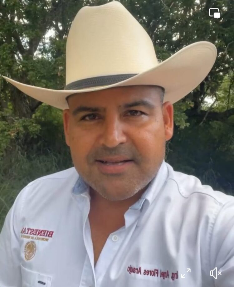 Acusan a directora de primaria en San Fernando de imponer cuotas a vendedores ambulantes
