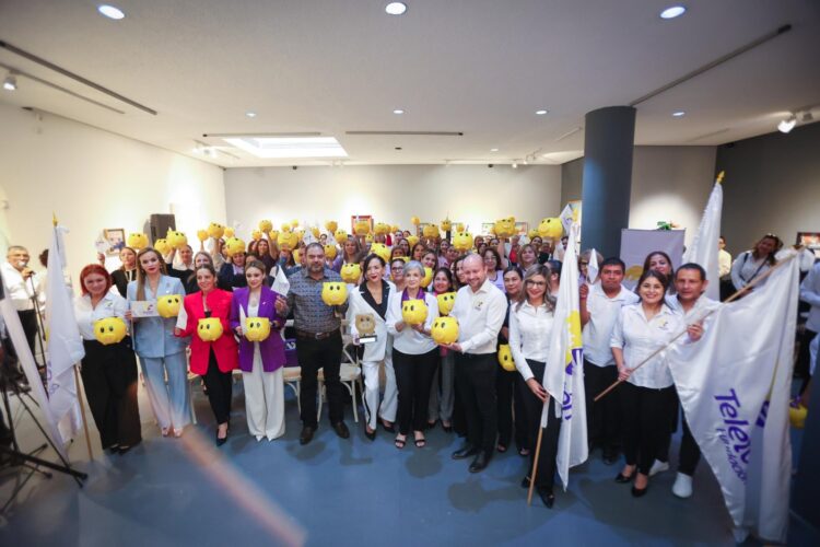 Da inicio María de Villarreal al Boteo Teletón 2024 en Tamaulipas