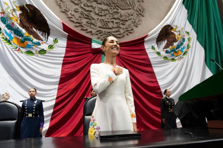 Presidenta Sheinbaum presenta sus 100 compromisos con el pueblo de México