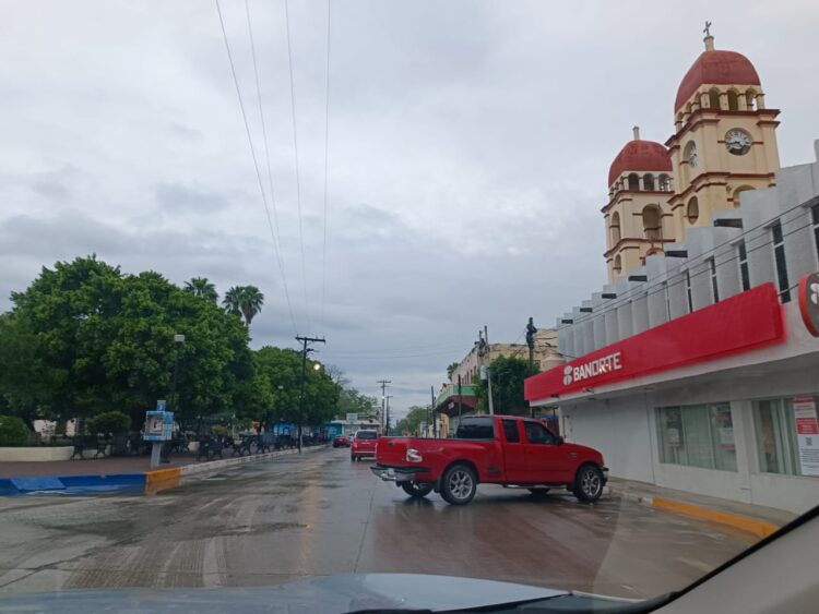 El lunes próximo los bancos estarán cerrados al público