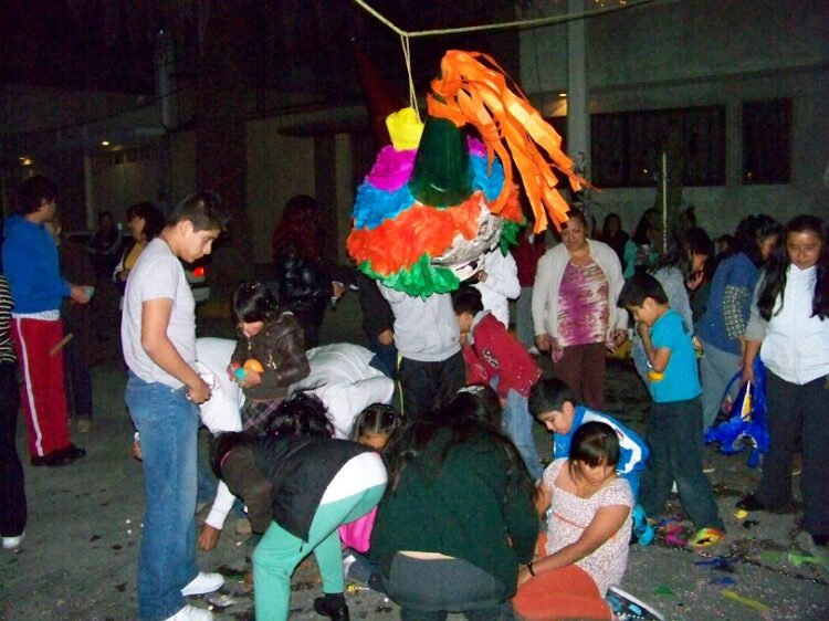 Alto consumo de dulces en “posadas” predispone a menores a enfermedades