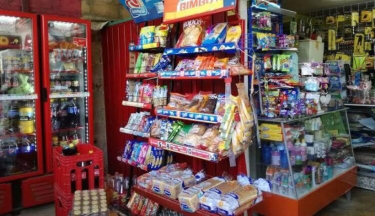 Sufren dueños de “changarros” por falta de ventas suficientes