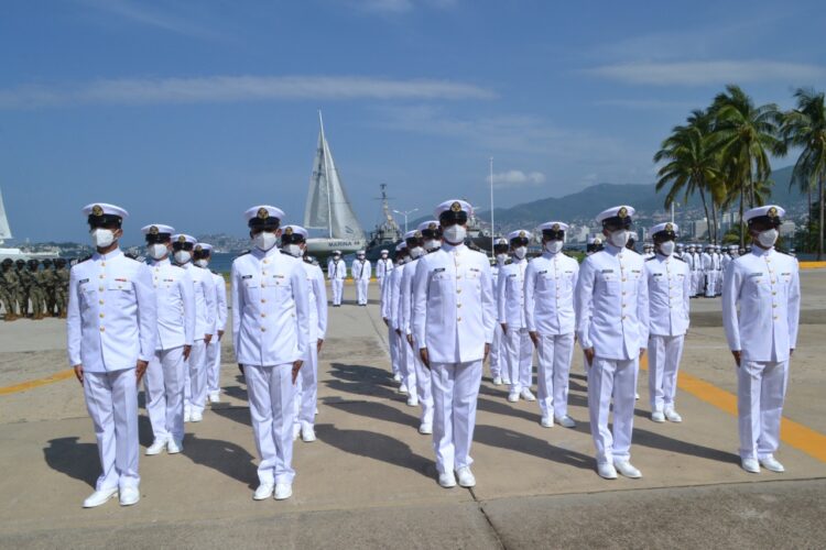 Marina lanza convocatoria para ingresar a la Universidad Naval; qué carreras ofrece?