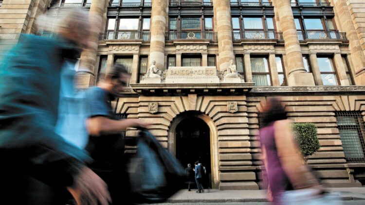 Aranceles del 1 de febrero llevarían al Banxico a mantener sin cambio su tasa de interés: BofA