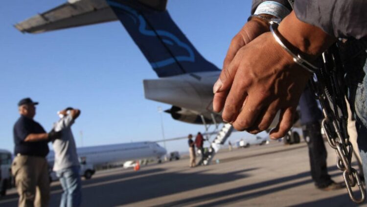 A TAMBOR BATIENTE/ DEPORTACIONES: UNA AMENAZA SINIESTRA