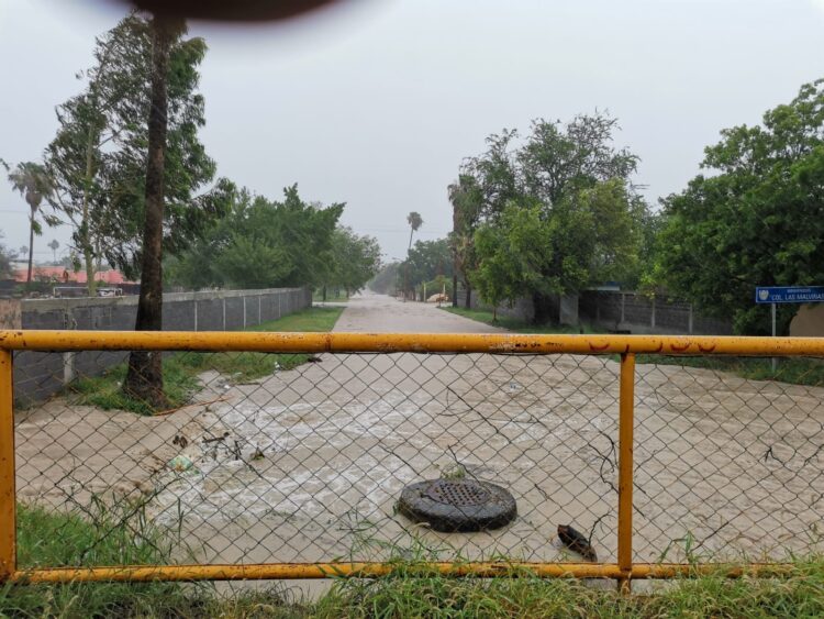 Muy reducido drenaje pluvial en San Fernando; agua corre por arroyos naturales hasta el río