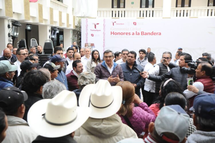 Respalda gobernador a ejidatarios de Llera con asesoría legal, apoyos sociales y programas comunitarios