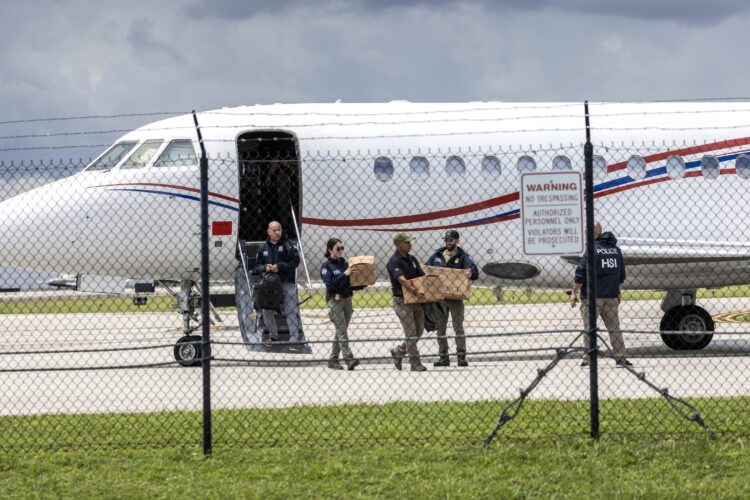 Estados Unidos incauta segundo avión perteneciente al presidente de Venezuela, Nicolás Maduro   