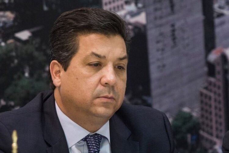 A TAMBOR BATIENTE/ “DICEN QUE DIJERON”