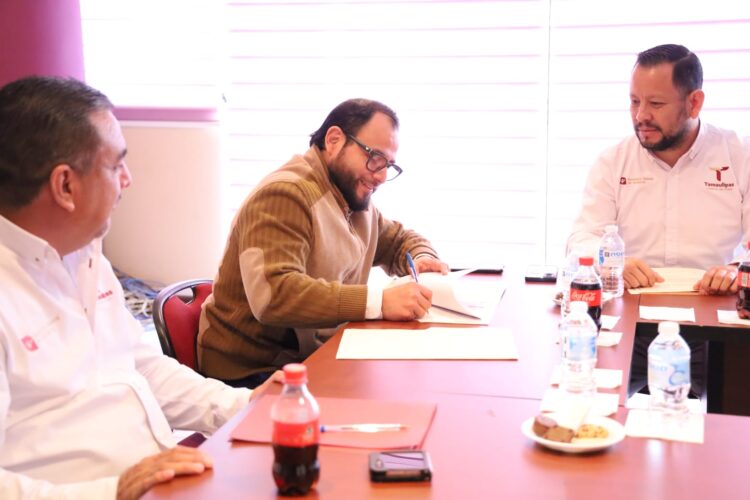 Entrega UPV becas de excelencia a estudiantes de nuevo ingreso