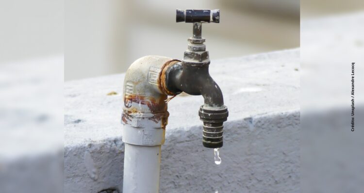 Corta COMAPA agua a usuarios morosos; no habrá “compadres de pila”